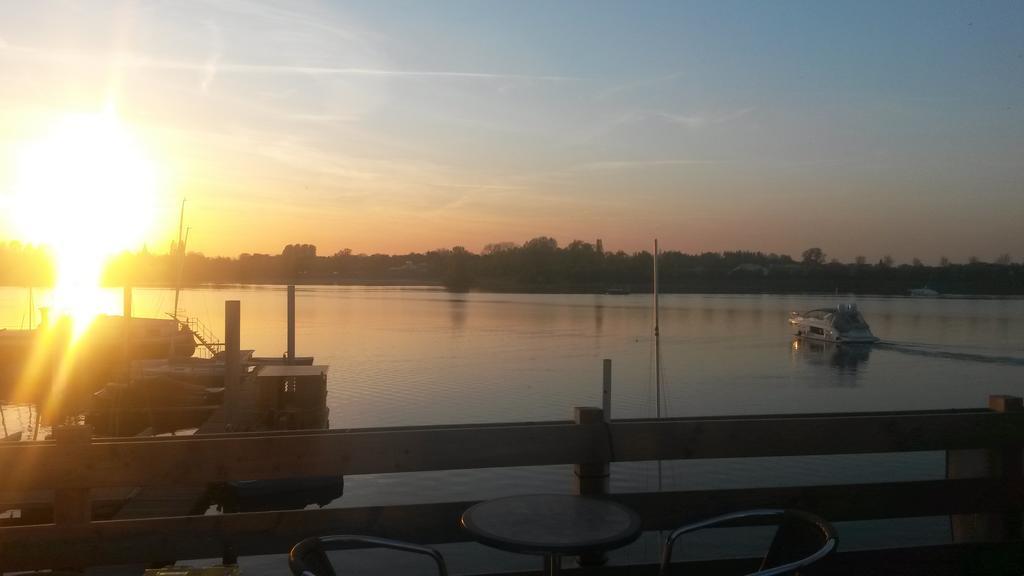 Хостел Sailcenter Limburg Kinrooi Екстер'єр фото