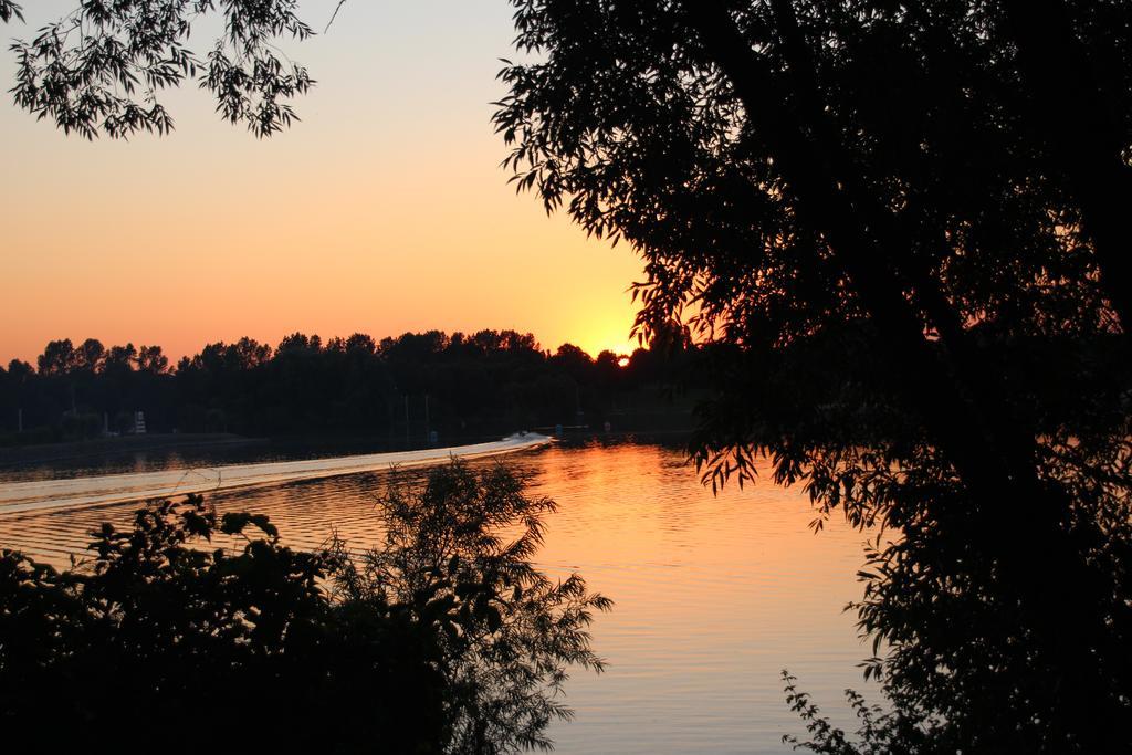 Хостел Sailcenter Limburg Kinrooi Екстер'єр фото