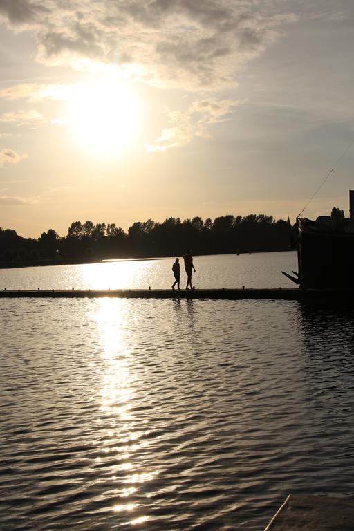 Хостел Sailcenter Limburg Kinrooi Екстер'єр фото